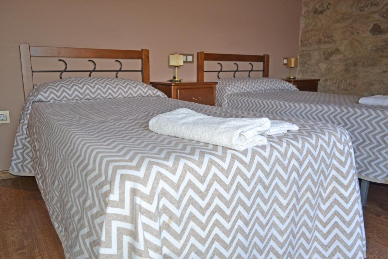 Lubián Hotel Rural Val Dos Pigarros מראה חיצוני תמונה
