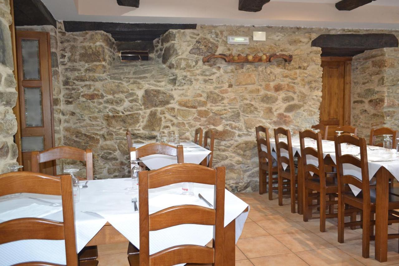 Lubián Hotel Rural Val Dos Pigarros מראה חיצוני תמונה
